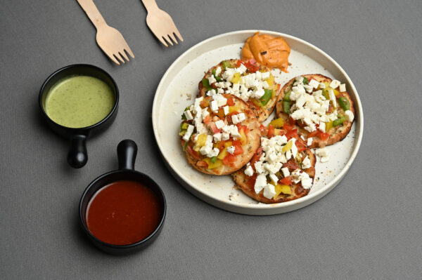 Vegetable Sprinkled Garlic Bread